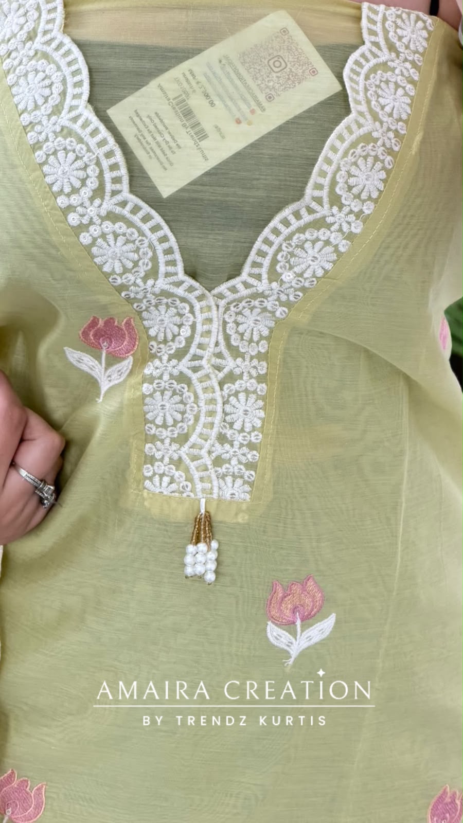 Premium Muslin Laguna Colour Beautiful Embroidered Unstitch Suit