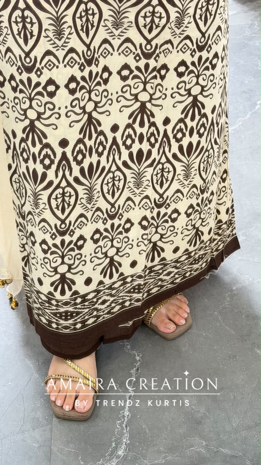 Premium Cotton Cream Brown Colour Unstitch Suit With Chiffon Dupatta