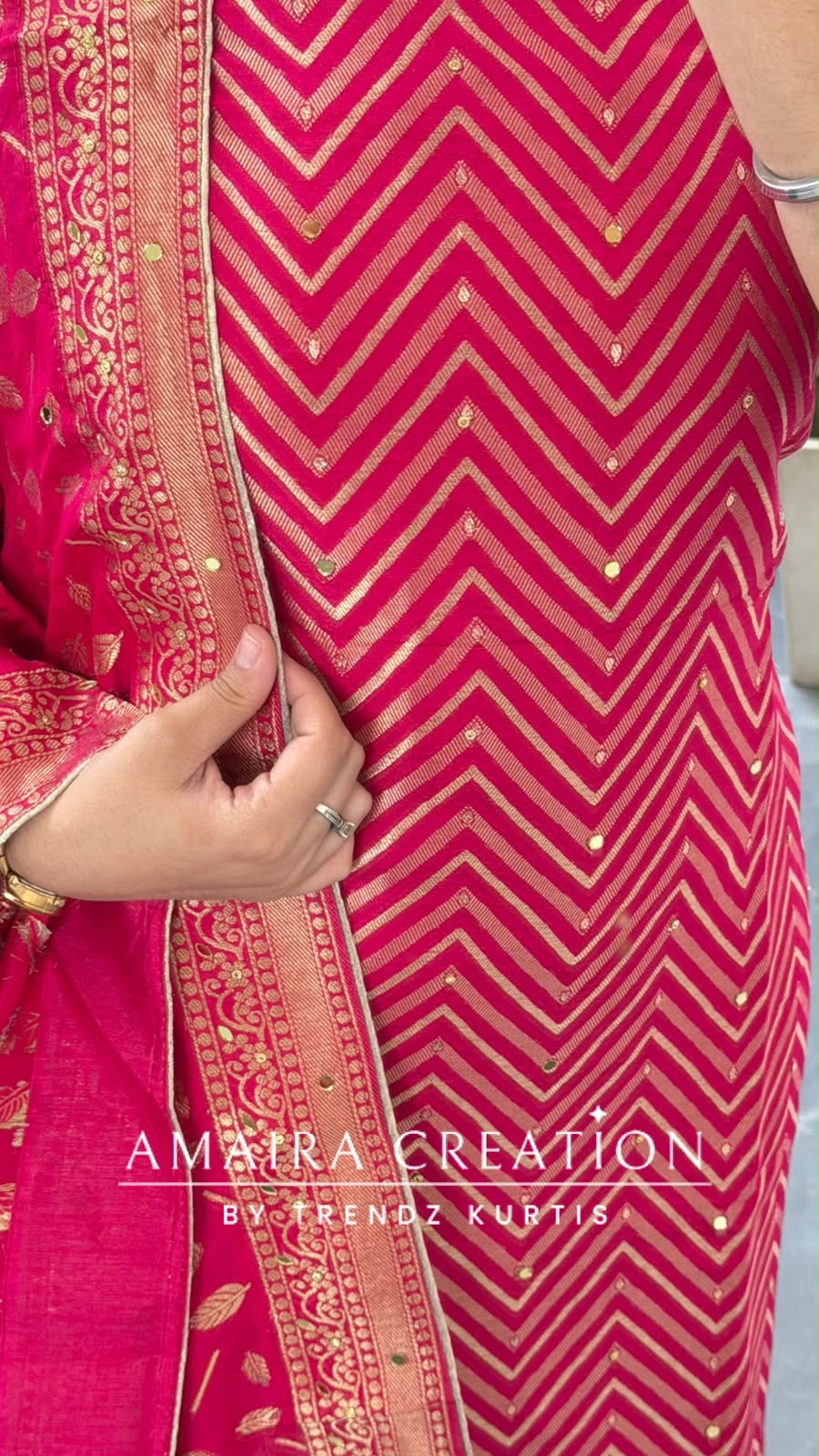 Premium Banarasi Silk Magenta Colour Unstitch Suit
